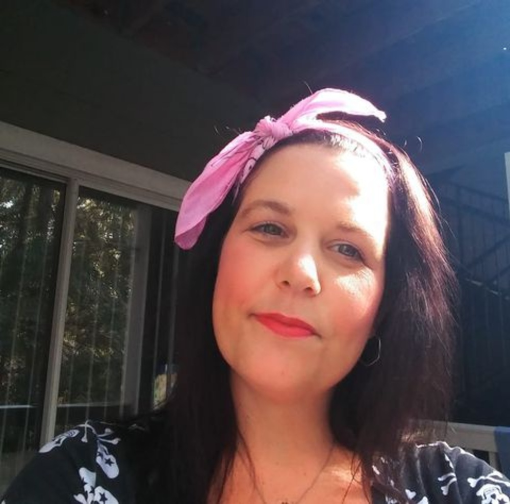 Meet your Posher, April